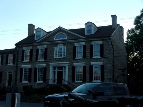 Photo assignment: Take a photo of a historic building in Bourbon County.Photo: Duncan Tavern by Boone Ernest