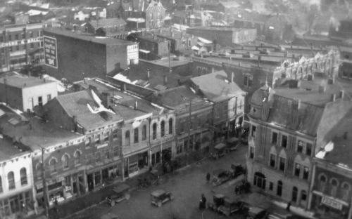 View of Paris Main St from courthouse belfry